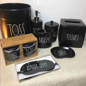 Rae Dunn Black Bathroom Set